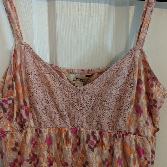 Decree Tank Top XL - Picture 2 of 2